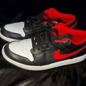 CHEAP JORDAN 1 LOWS